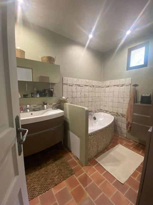 Ar De Vie Villa Chaleureuse En Provence Ventabren Ngoại thất bức ảnh